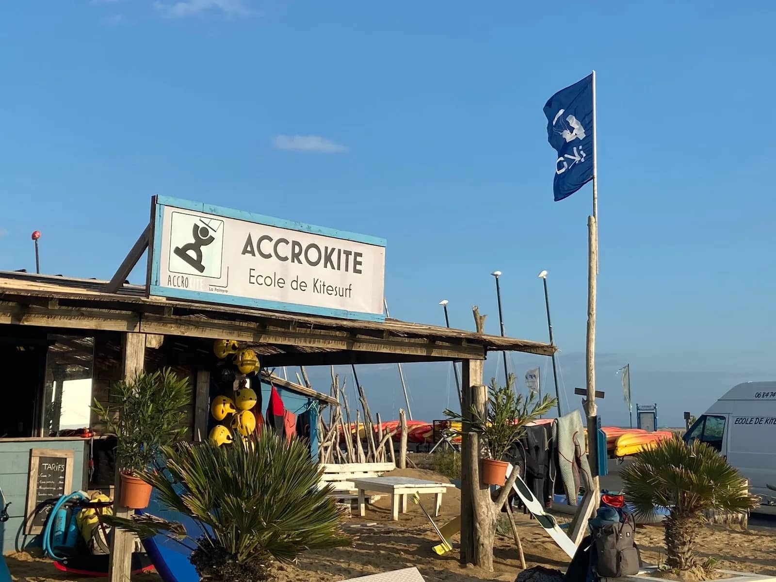 Accrokite