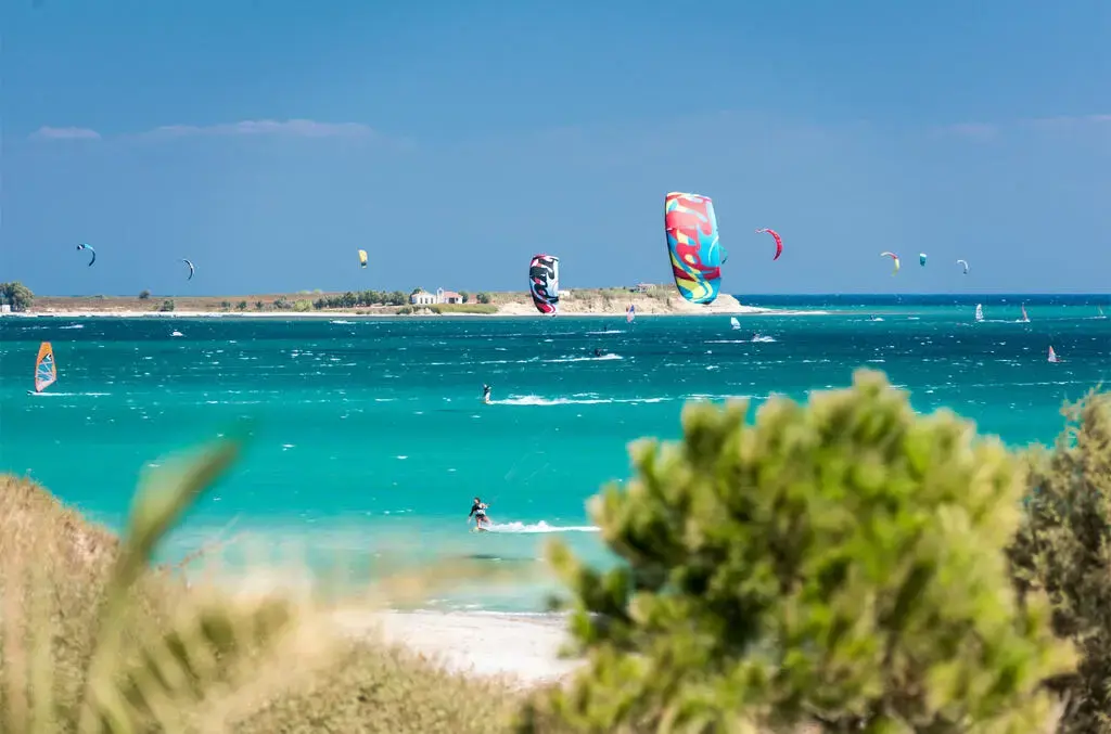 Surf Club Keros