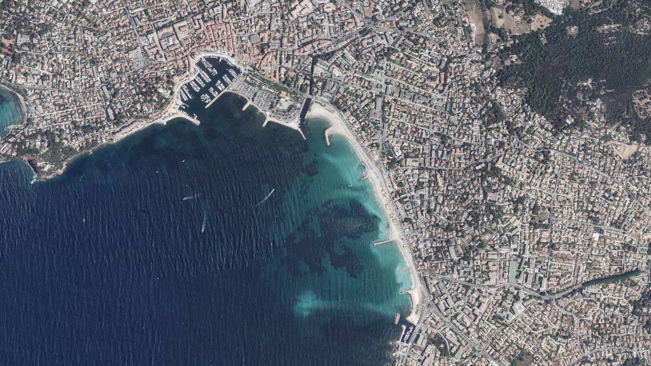 Six-Four-les-Plages